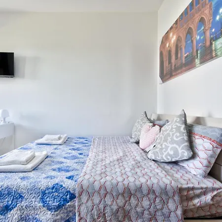 Arish Downtown Venice * 马格拉