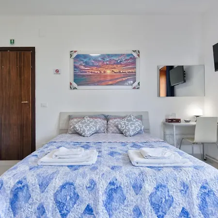 Arish Downtown Venice *